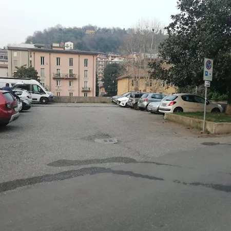 Апартаменты Casa Di Wheeny Комо
