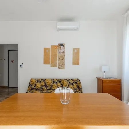 Apartment Casa Di Wheeny Como