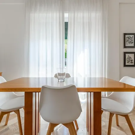Casa Di Wheeny Апартаменты Комо